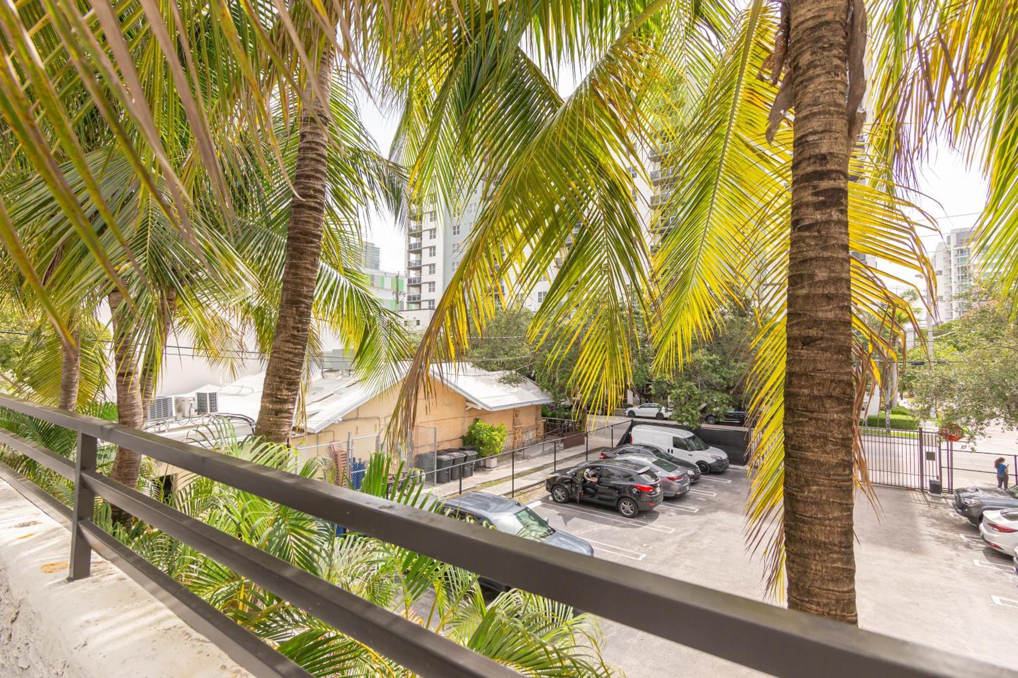 Home Miami Midtown - Wynwood Area With Balcony - Art District Near Beach Luaran gambar